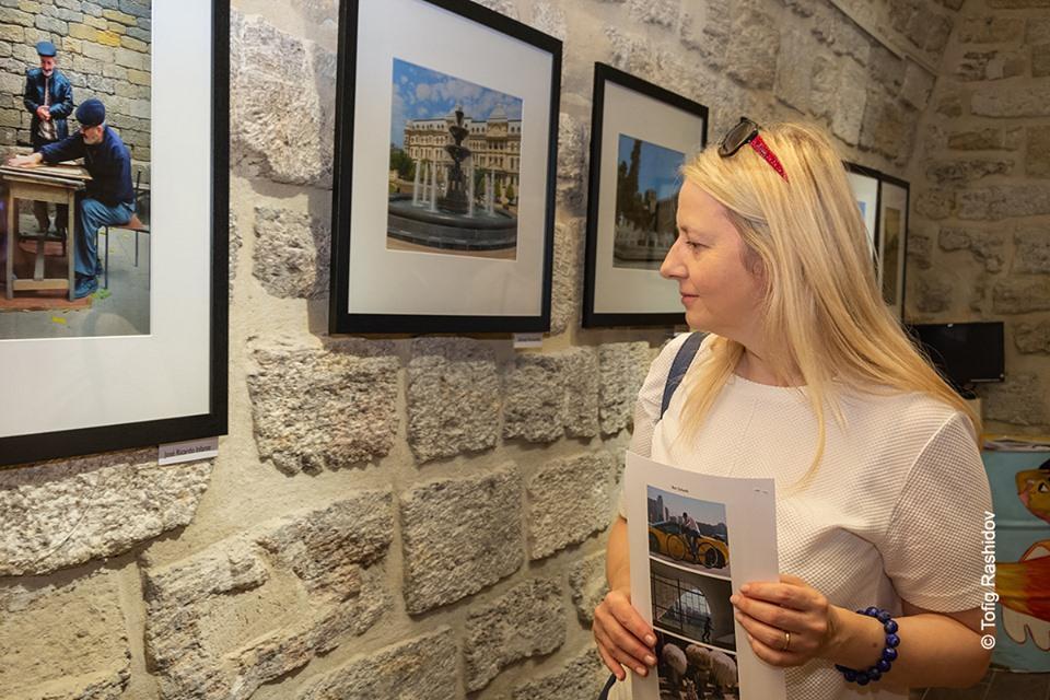 В Баку открыласть выставка "Baku City Life - a Diplomatic View"