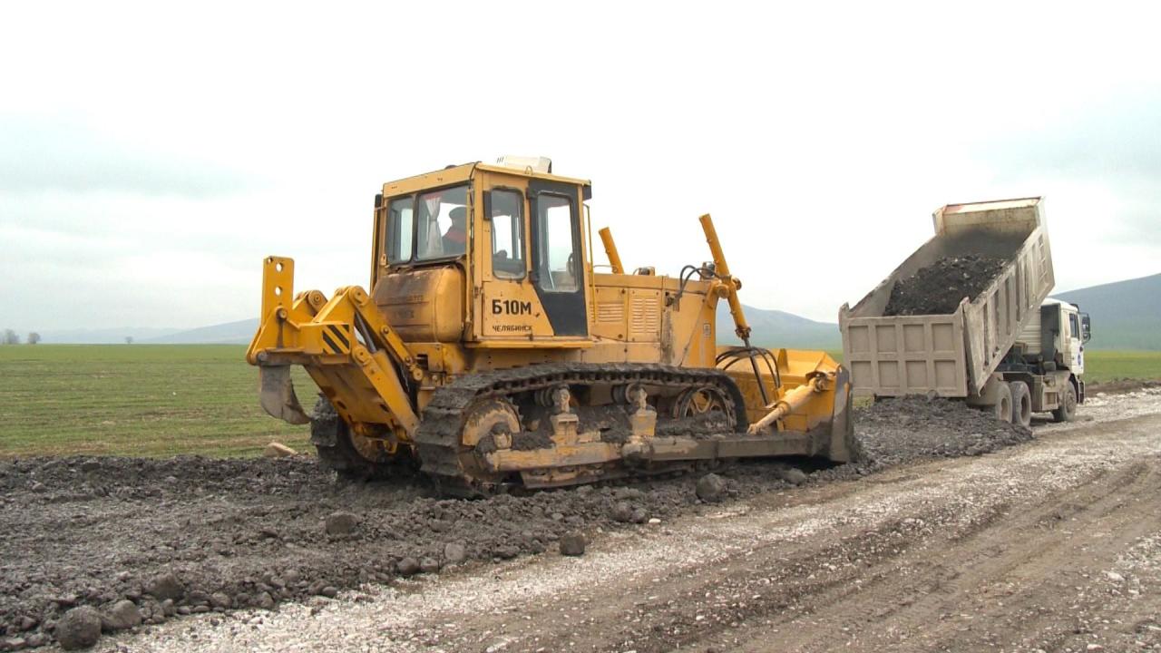 В регионах Азербайджана ремонтируют дороги