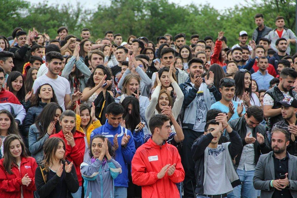В Азербайджане организован пятидневный молодежный лагерь YayFest