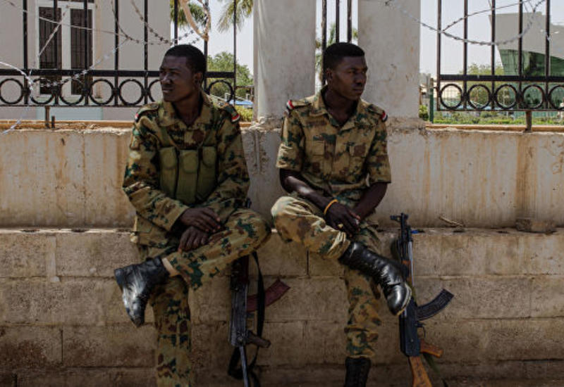 В Судане возобновились переговоры военных и оппозиции, сообщили СМИ