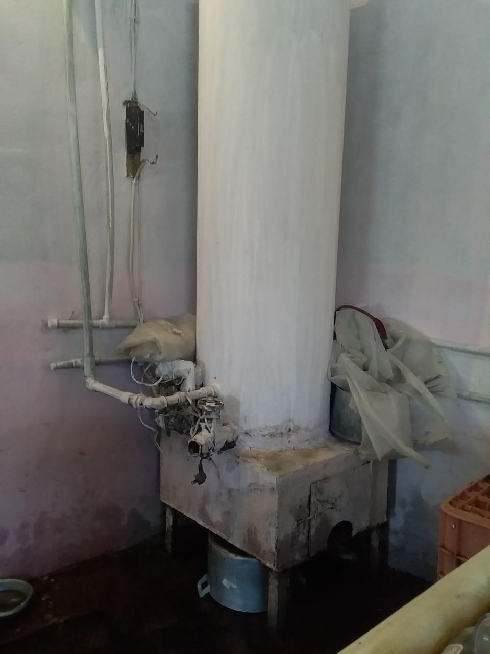 Антисанитария в цехе по производству безалкогольных напитков в Гяндже