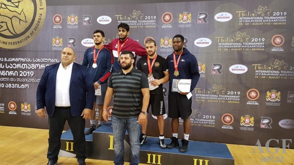 Азербайджанские борцы завоевали пять медалей в Тбилиси