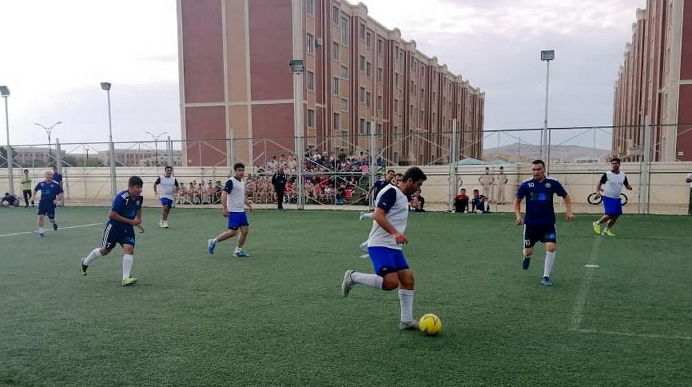 Участники соревнования "Кубок моря-2019" сыграли в мини-футбол