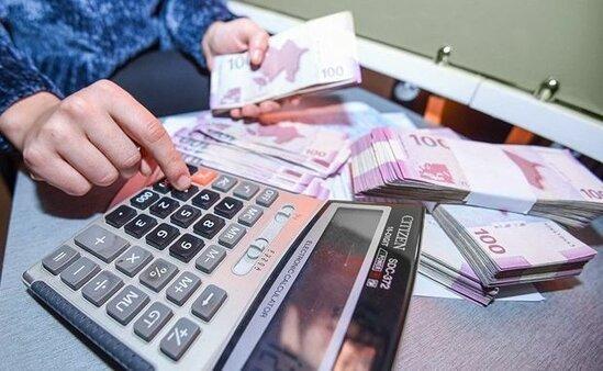 Азербайджанцы держат в банках десятки миллиардов