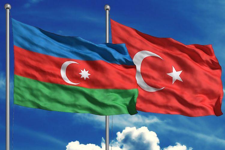 Братство между Азербайджаном и Турцией нерушимо