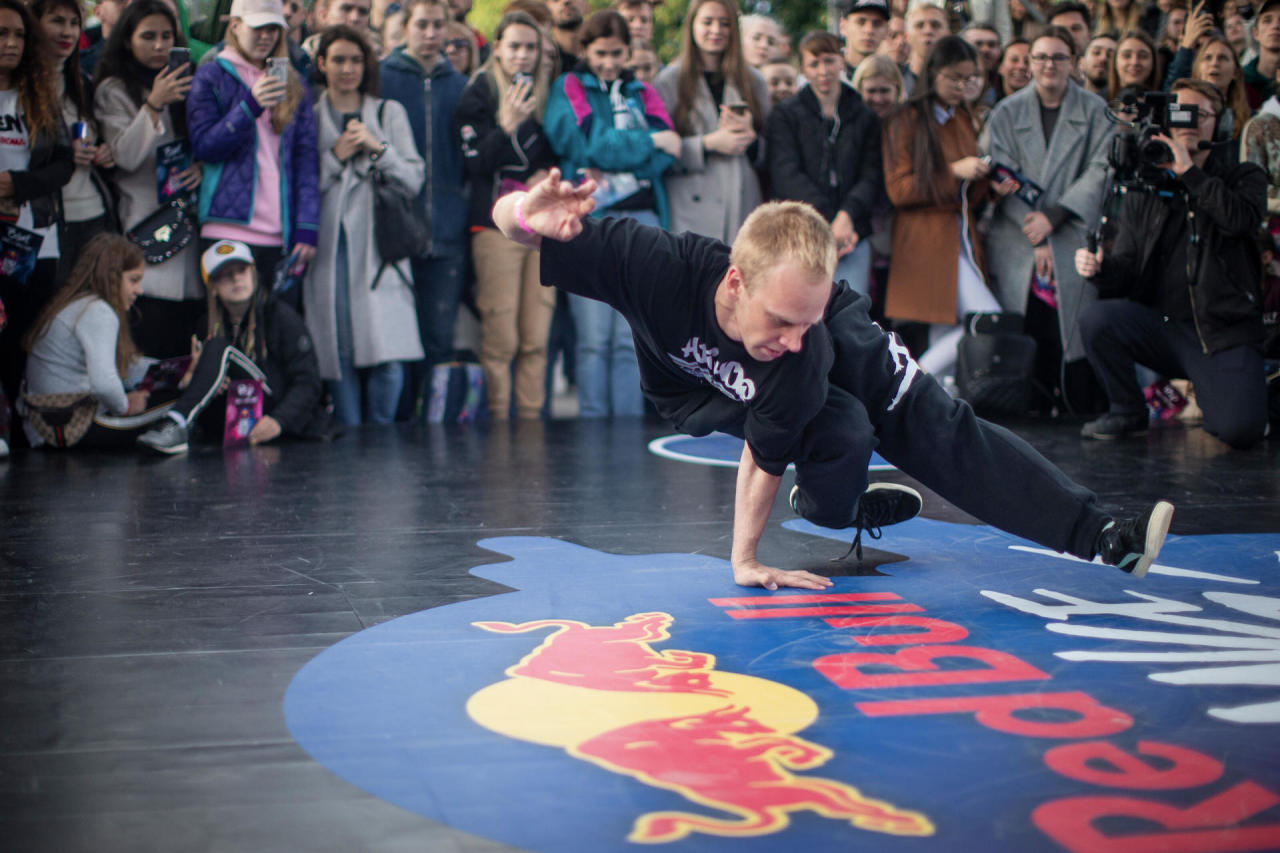 В Баку пройдет Red Bull Dance Your Style