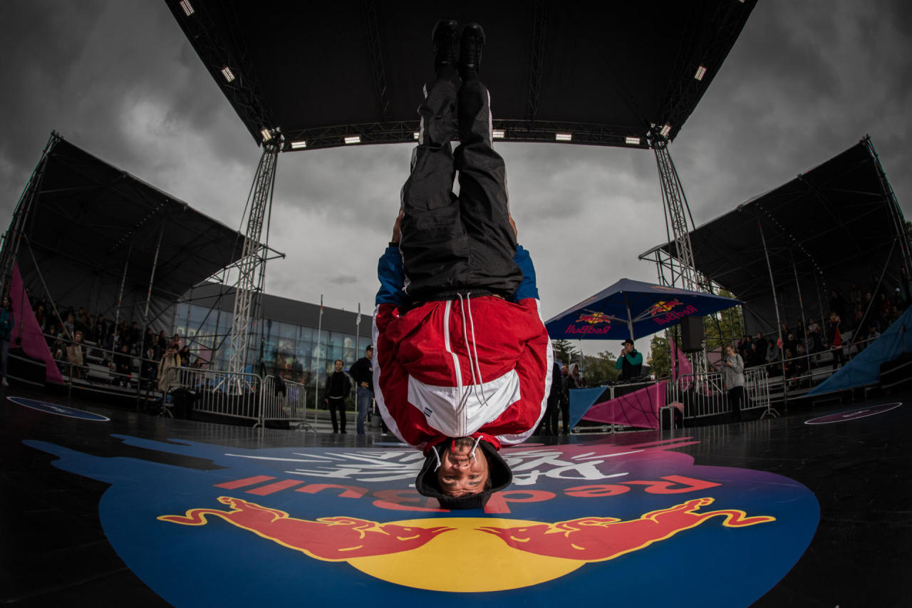 В Баку пройдет Red Bull Dance Your Style