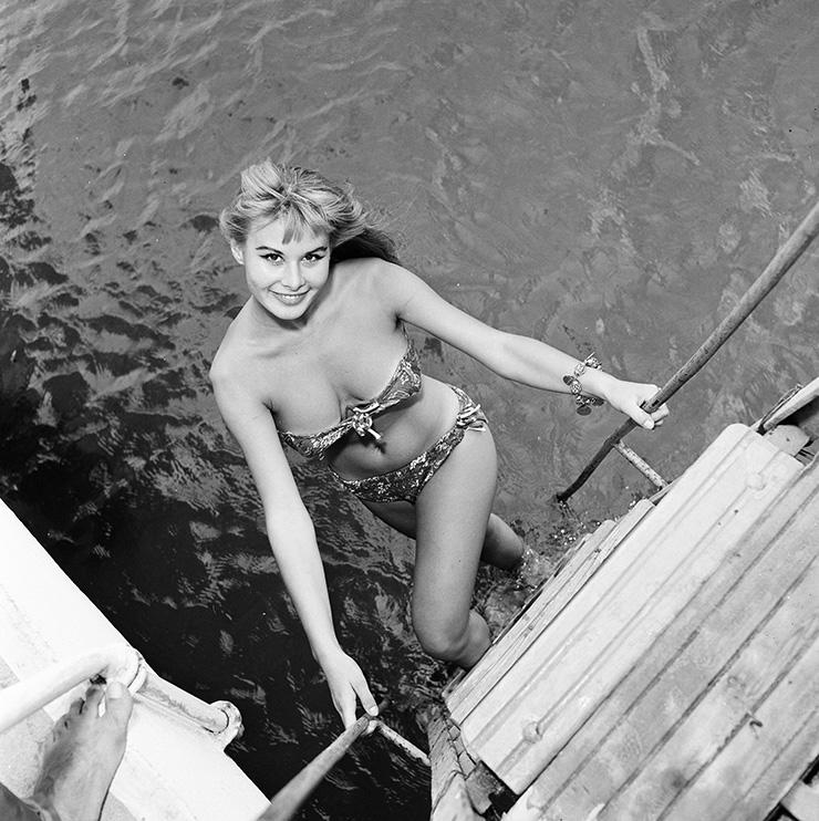 Мариза Аллазио, 1956 год.