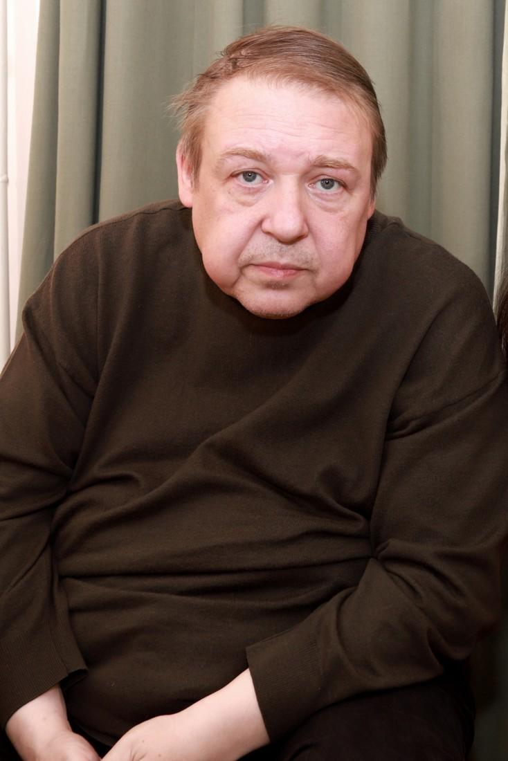 Актер Александр Семчев похудел на 100 килограммов
