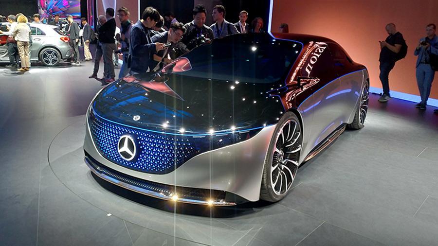 Mercedes-Benz показал свой новый электромобиль