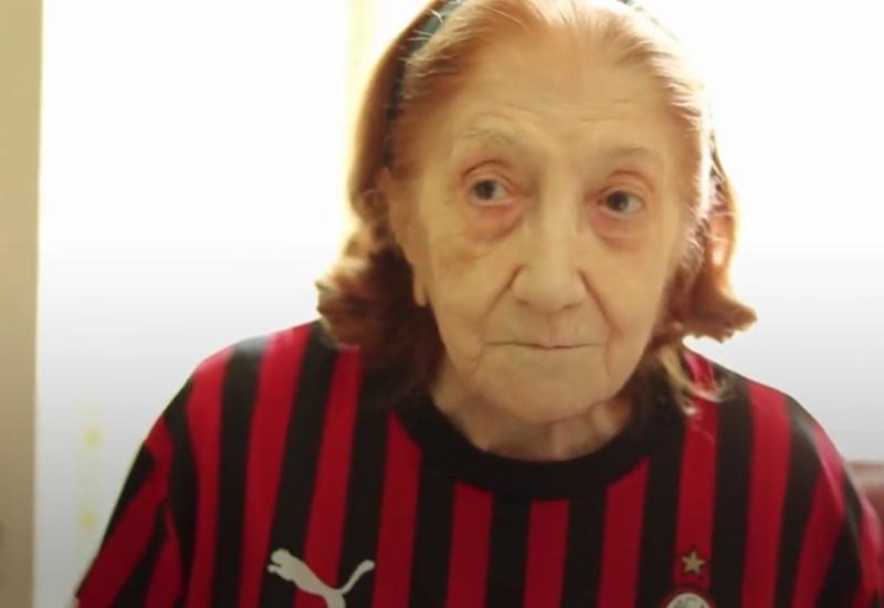 "Милан" подарил 100-летней болельщице футболку с автографами