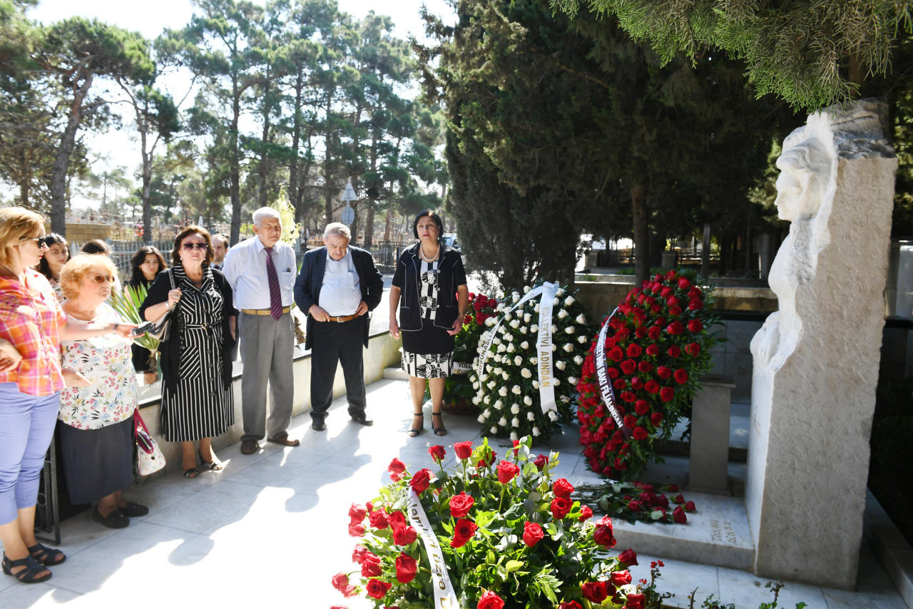 В Баку почтили память видного ученого-востоковеда Аиды Имангулиевой