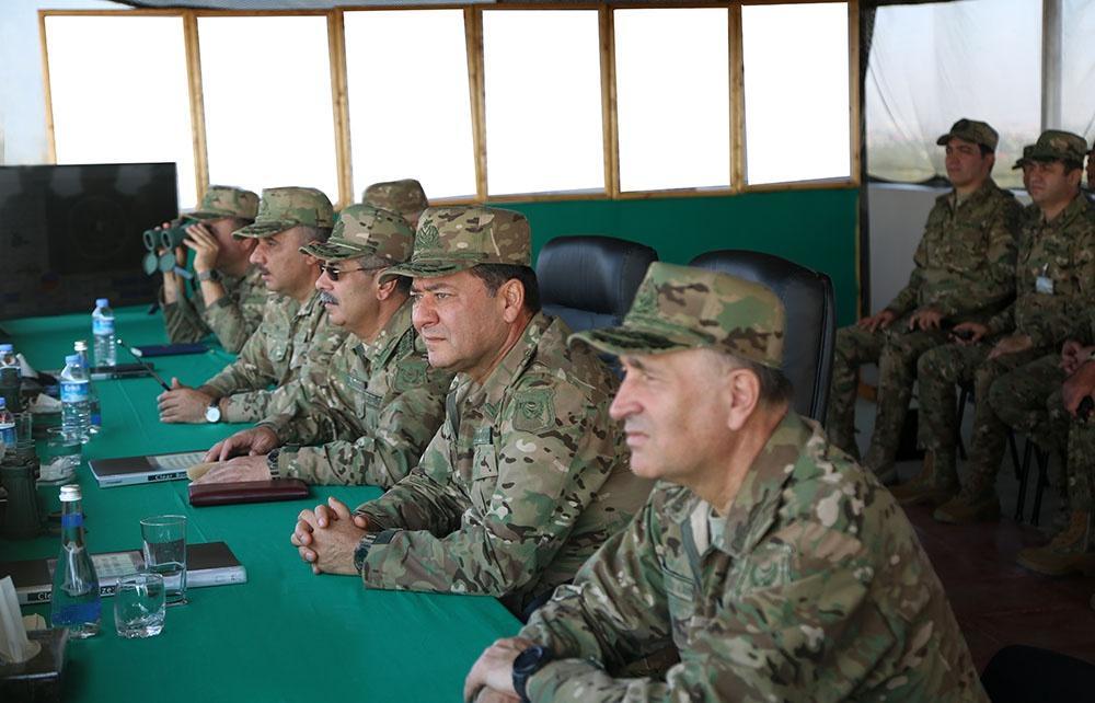 Крупные учения азербайджанской армии с боевой стрельбой