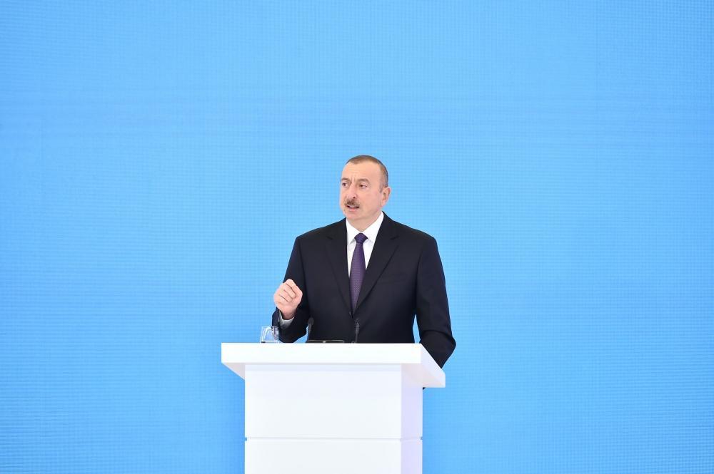 Президент Ильхам Алиев: Сегодня нефтегазовый сектор Азербайджана переживает новый период развития