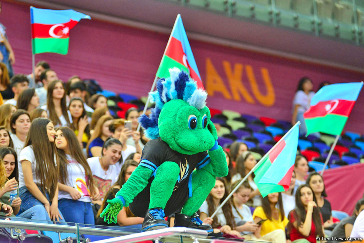 Улыбки, радость и восторг на Чемпионате мира по художественной гимнастике в Баку