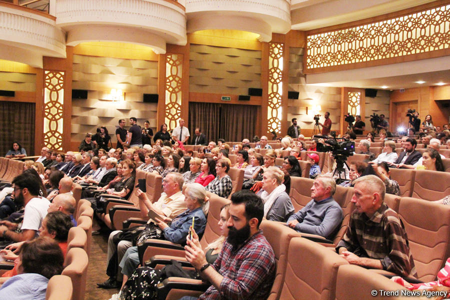 В Баку открылась Неделя российских фильмов