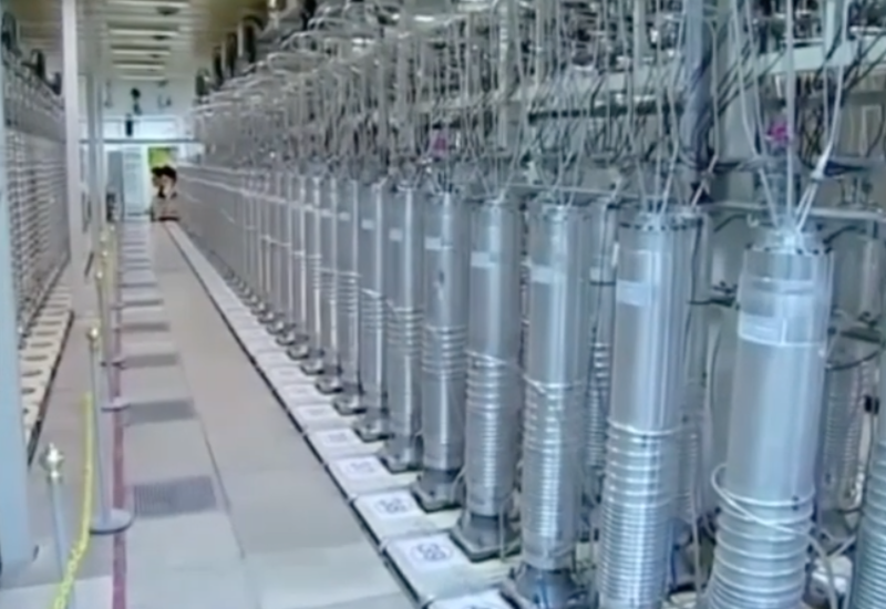 Иран начал обогащать уран с помощью улучшенных центрифуг