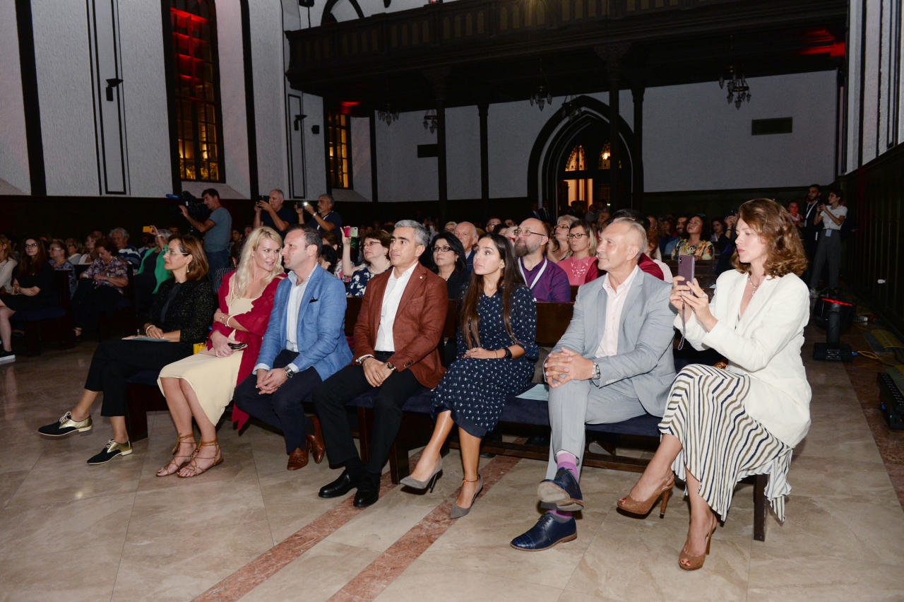 Вице-президент Фонда Гейдара Алиева Лейла Алиева присутствовала на концертной программе в Зале камерной и органной музыки в рамках фестиваля Насими
