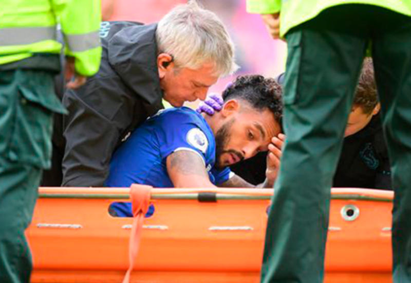 Игрок «Эвертона» госпитализирован с травмой головы после матча с «Ман Сити»