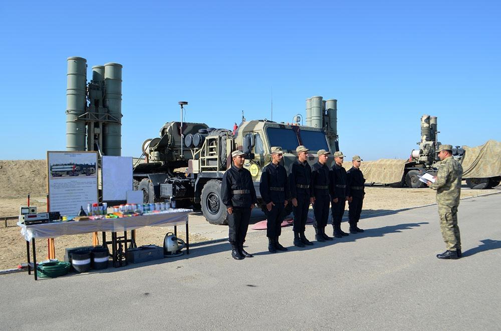 Вооружение и военная техника азербайджанской армии переводятся на зимний режим