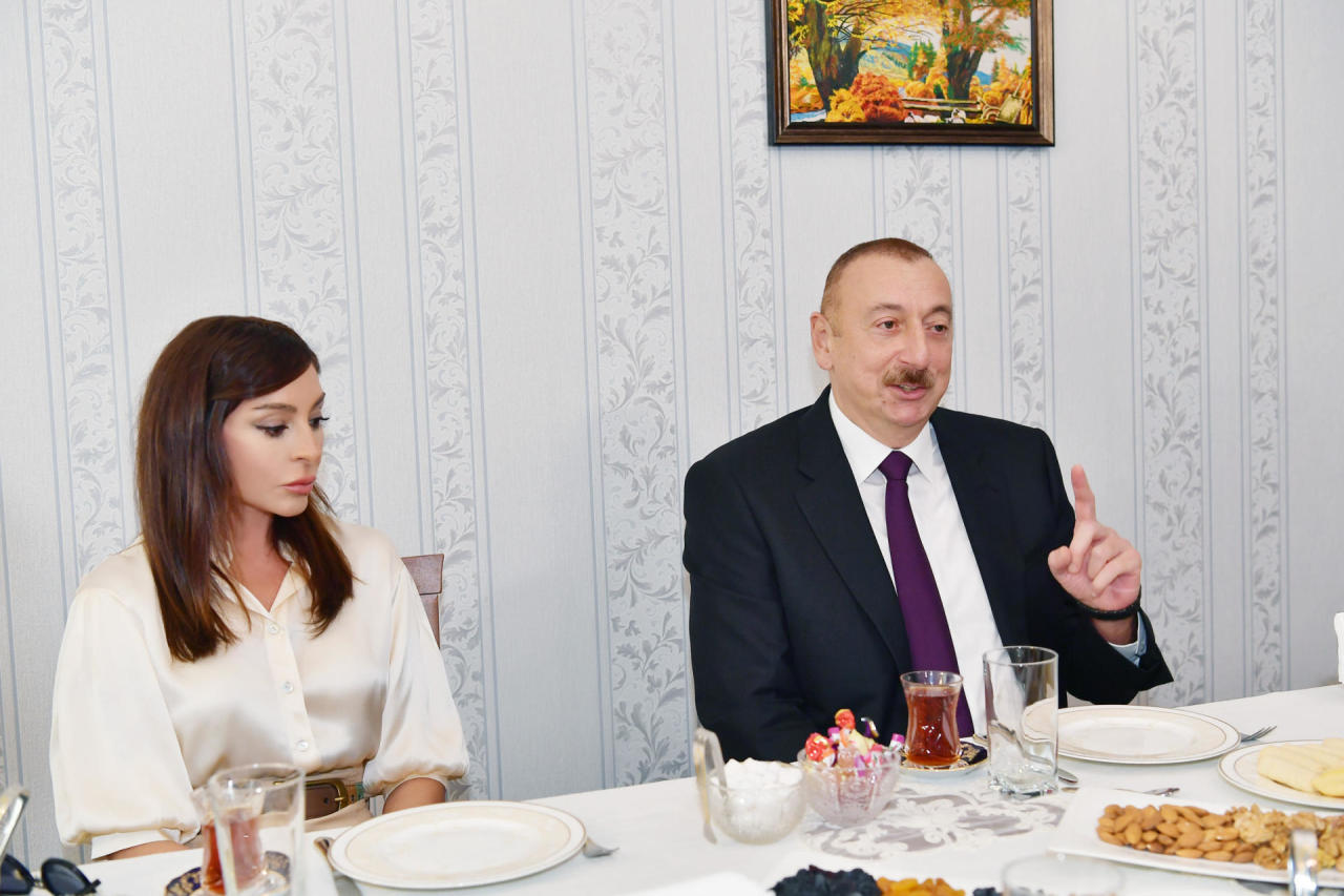 Президент Ильхам Алиев: Я говорю правду в связи с Нагорным Карабахом с таких трибун, чтобы слышал весь мир