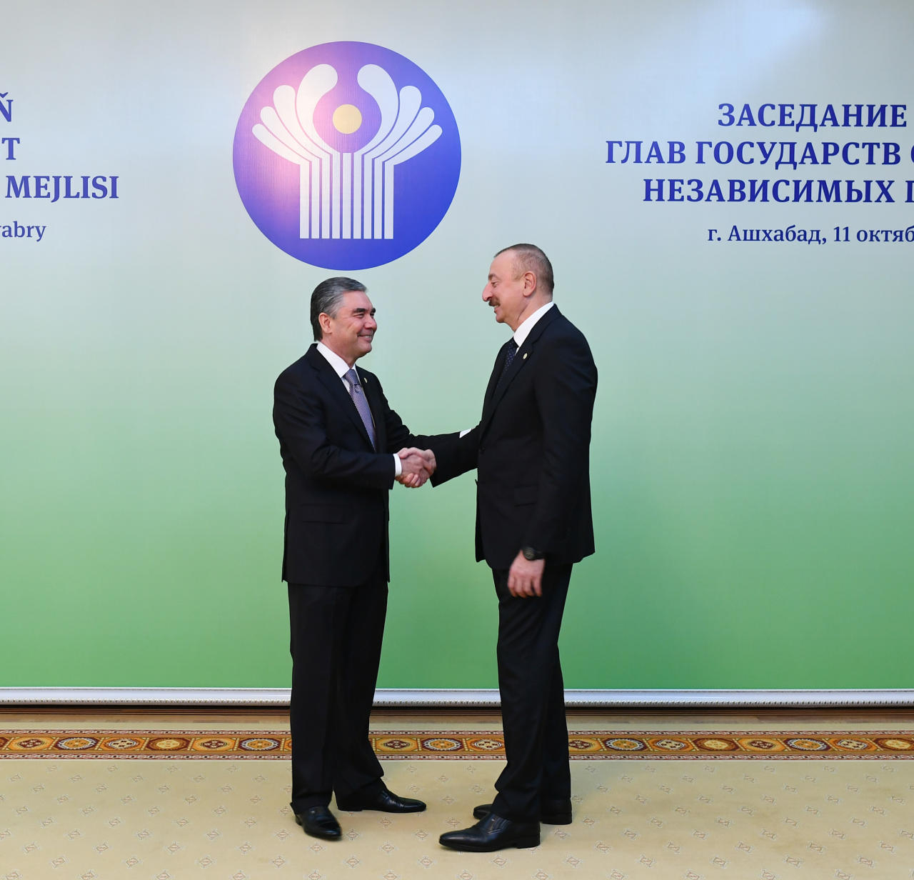 В Ашгабаде состоялась встреча Президентов Азербайджана и Туркменистана