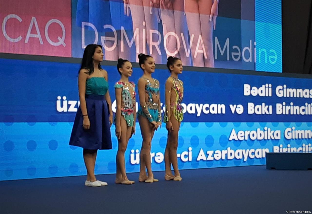 В Баку состоялась церемония награждения победителей соревнований по художественной и аэробной гимнастике