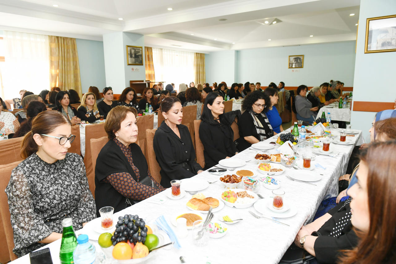 Первый вице-президент Мехрибан Алиева  приняла участие в церемонии поминовения видного ученого Васима Мамедалиева