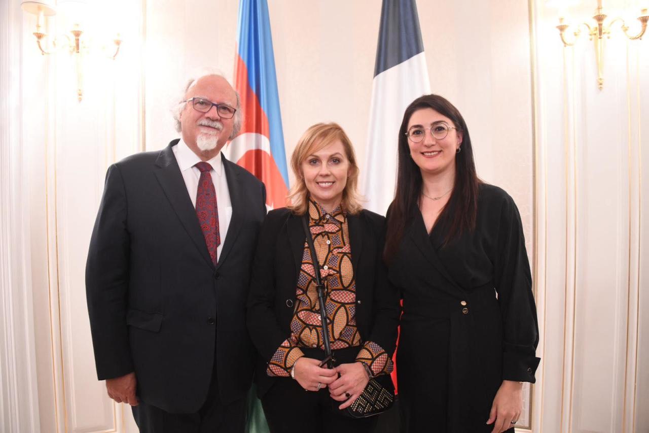 В Париже отметили 100-летие предоставления избирательных прав женщинам в Азербайджане и Грузии