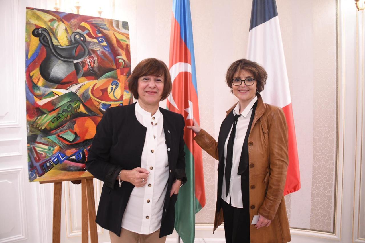 В Париже отметили 100-летие предоставления избирательных прав женщинам в Азербайджане и Грузии