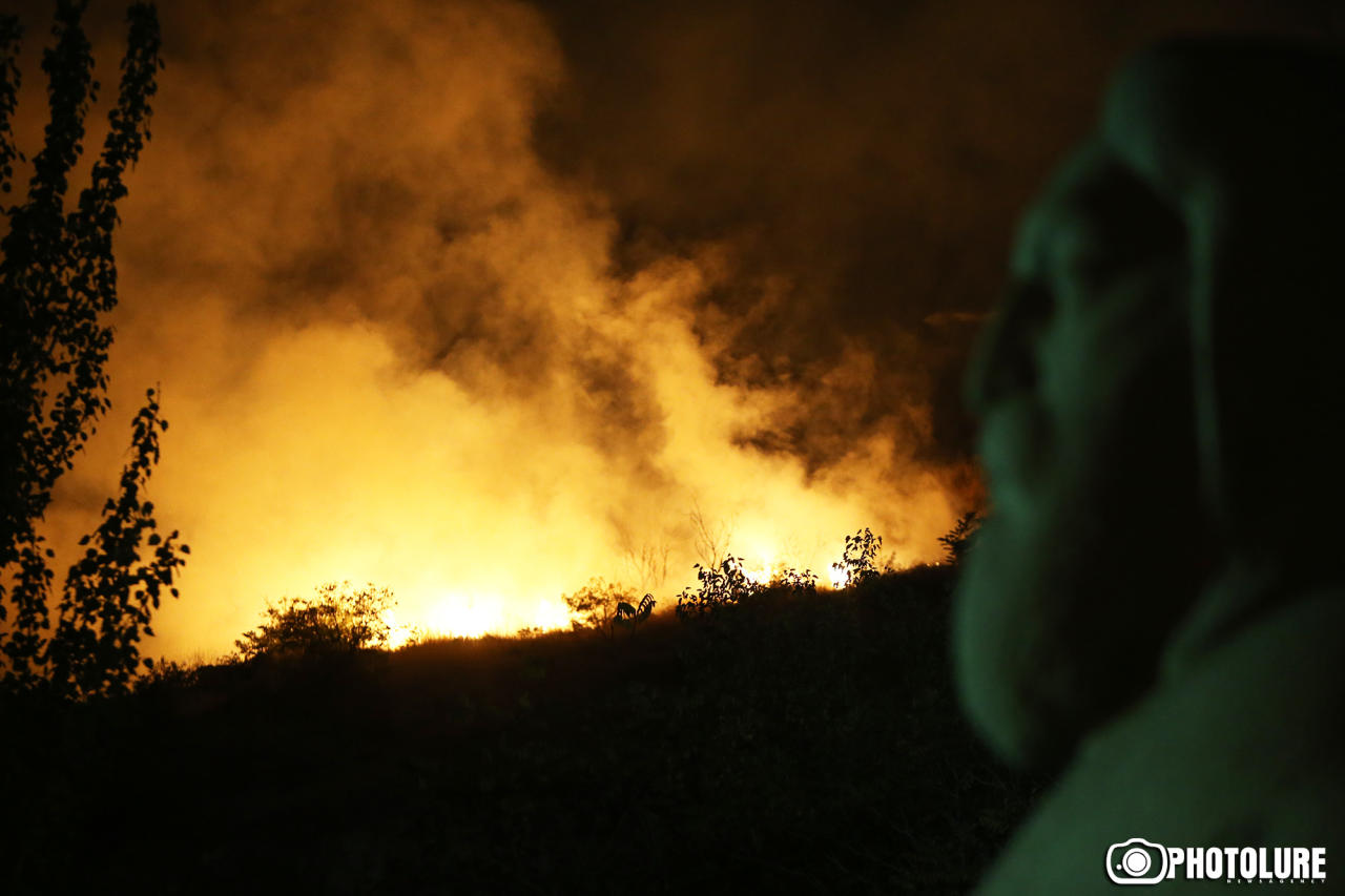 Очередная фальшивая годовщина Еревана завершилась крупным пожаром