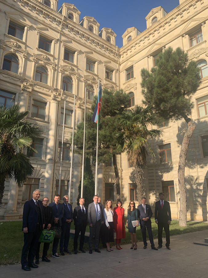 Швейцарские компании расширяют сотрудничество с Азербайджаном