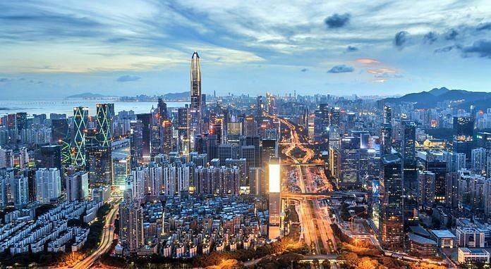 Китайский город, который производит 90% бытовой электроники в мире