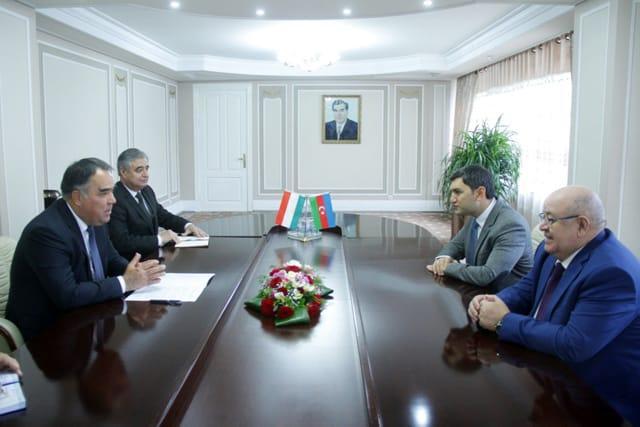 Представители ЗАО “AzerGold” побывали с визитом в Таджикистане