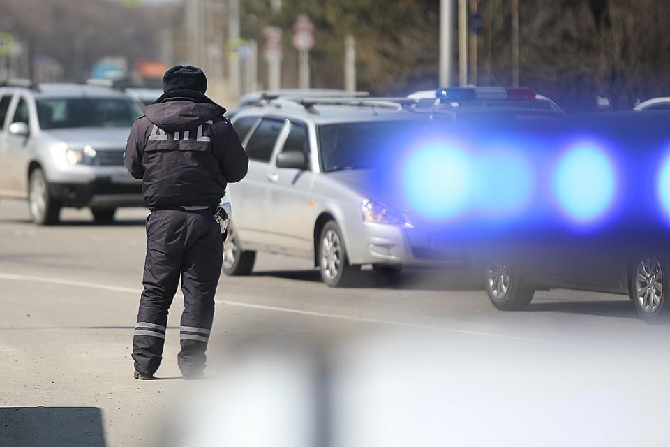 В Москве неизвестные обстреляли машину и похитили у ее пассажира миллионы