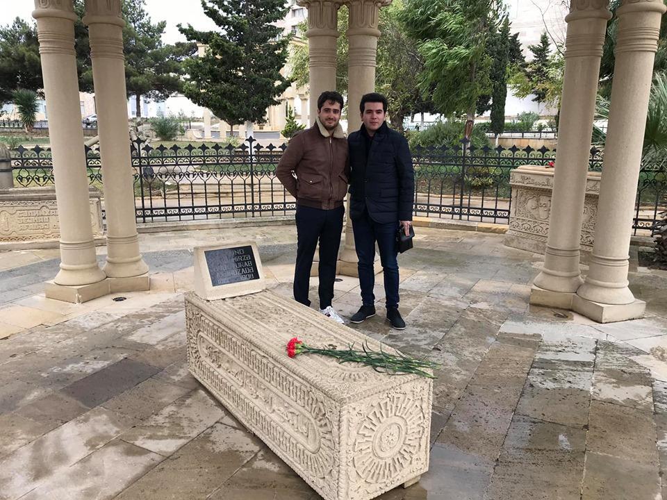 Потомок Гаджи Зейналабдина Тагиева посетил могилу знаменитого предка