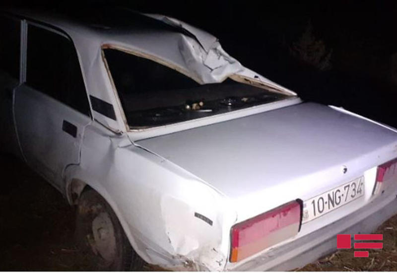 Тяжелое ДТП в Шамахы: автомобиль раздавило, водитель погиб