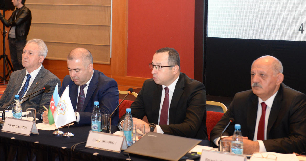ЦИК Азербайджана провела семинар, посвященный рассмотрению обращений в связи с выборами