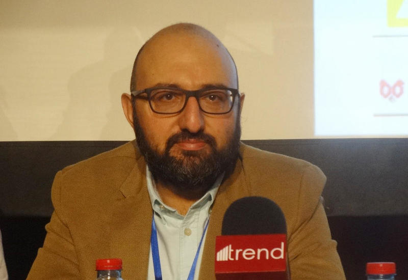 Режиссер "Смешариков" Джангир Сулейманов призвал поддерживать азербайджанских аниматоров