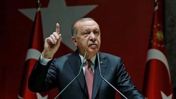 Эрдоган вновь пригрозил ЕС открыть границы для беженцев