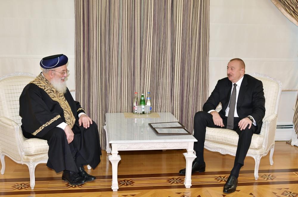 Президент Ильхам Алиев принял главного ортодоксального раввина Гудса сефарди