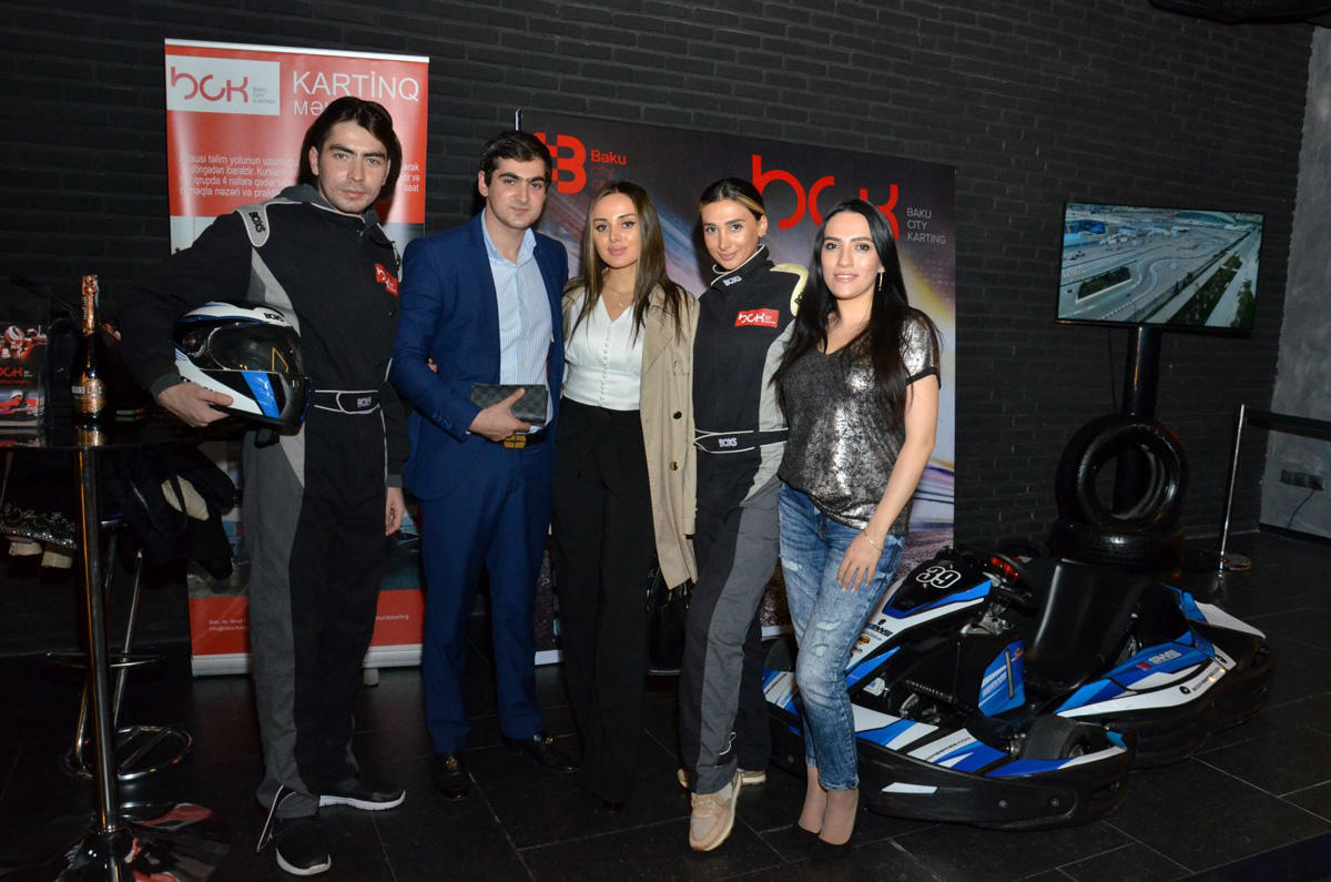 В Баку состоялся предпремьерный показ фильма "Ford против Ferrari"