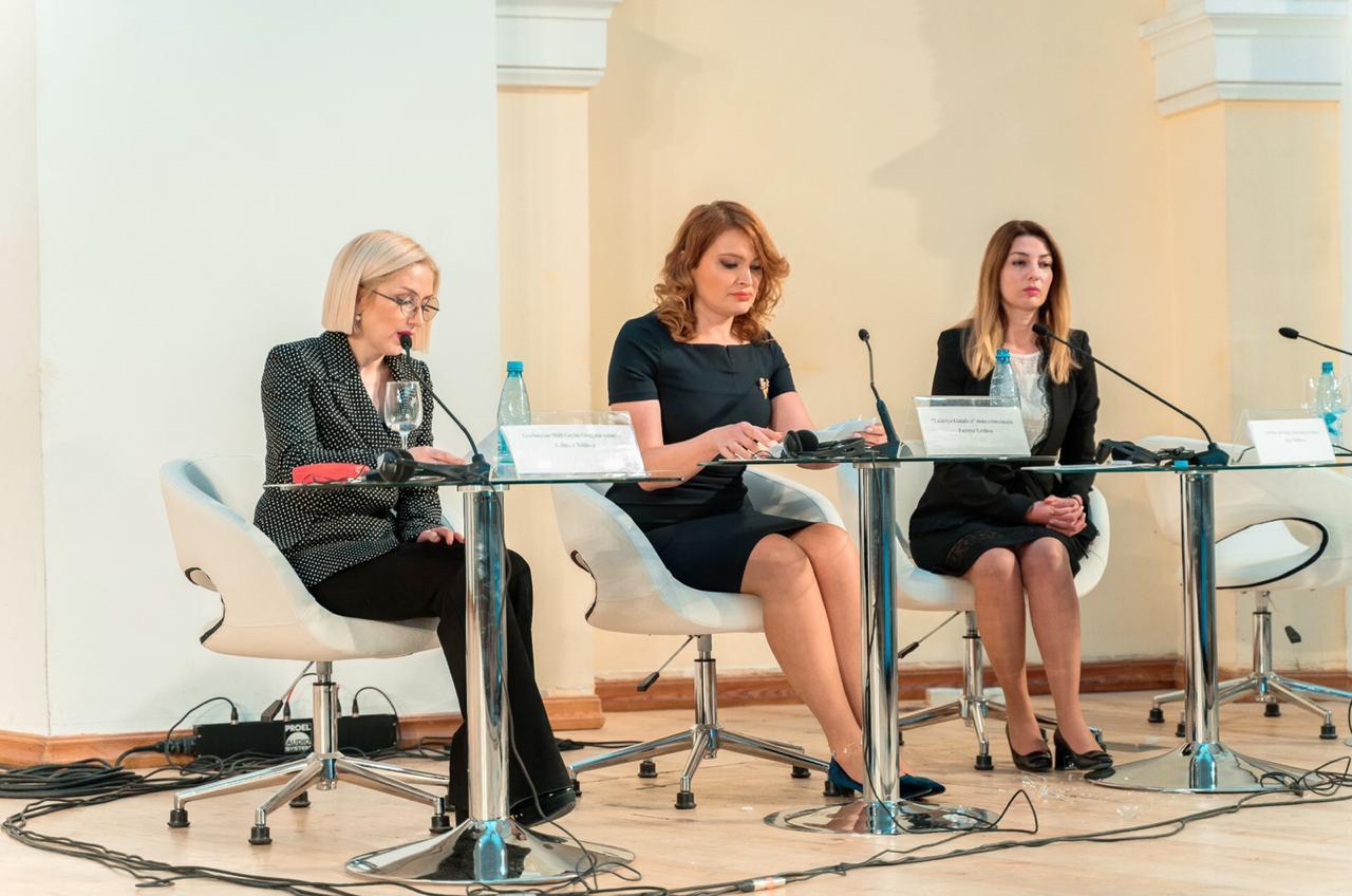 В Баку прошли панельные заседания в рамках второго Международного женского форума предпринимателей