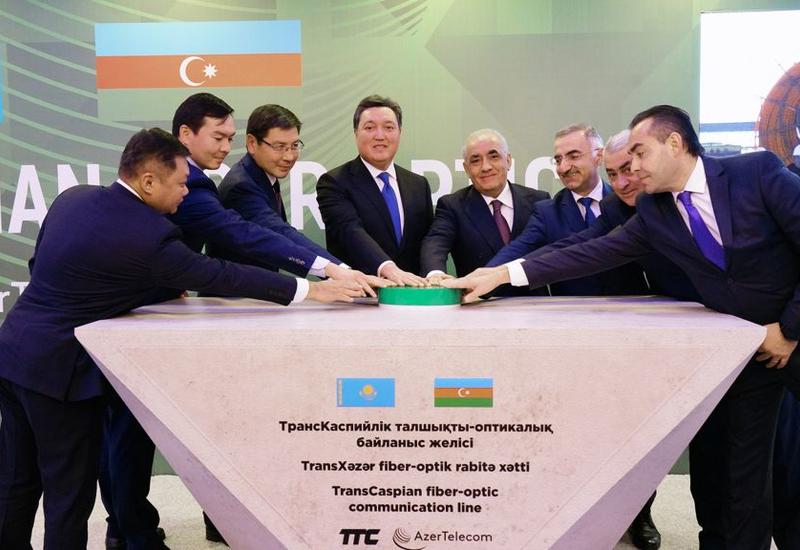 С участием компании AzerTelecom состоялась церемония начала работ в Казахстане по проекту TransCaspian Fiber Optic