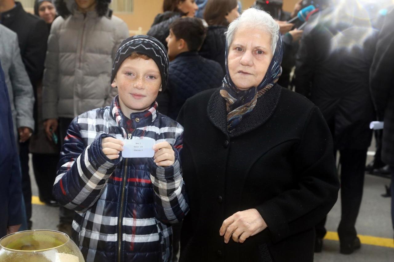 Семьи шехидов, инвалиды Карабахской войны и событий 20 января получили квартиры
