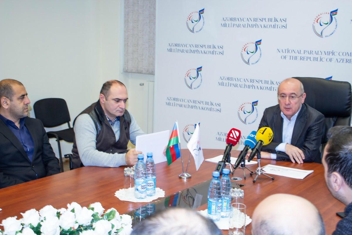 В Баку состоялась презентация нового логотипа НПКА и церемония награждения