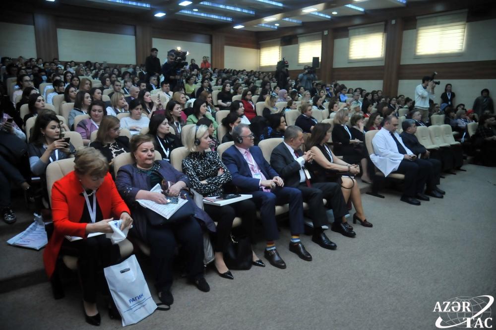 В Баку состоялась Международная конференция по онкогинекологии