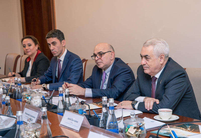 Железнодорожники из 4-х стран собрались в Баку для обсуждения проекта "Север-Юг "