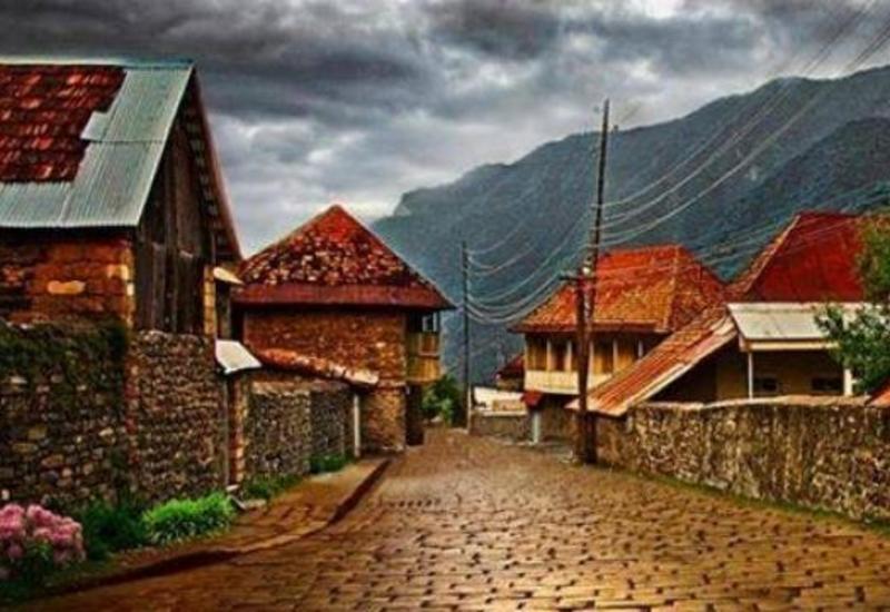 В Азербайджане туристов будут размещать в сельских домах