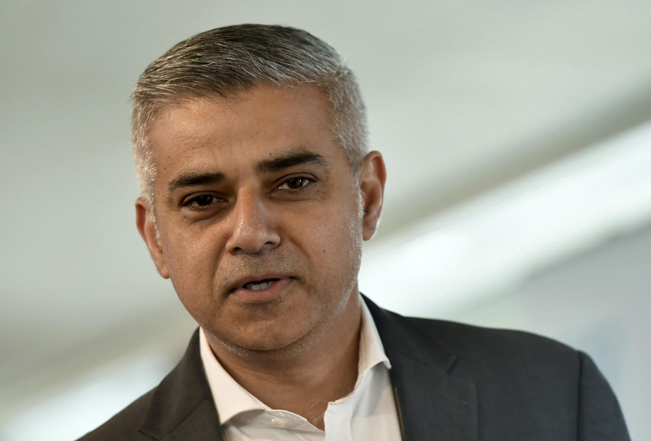 Мэр Лондона обратился к жителям Лондона после теракта на мосту